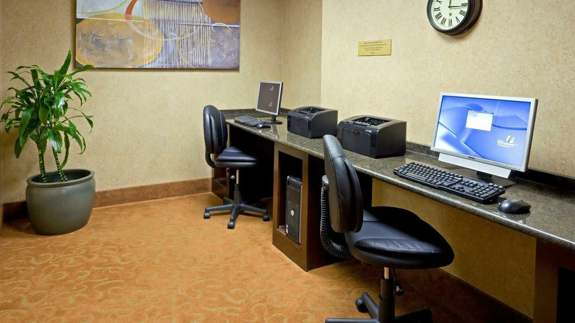 Holiday Inn & Suites Parsippany Fairfield By Ihg